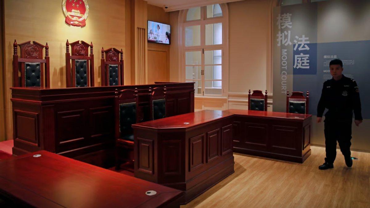 Pengadilan di Tiongkok mendapat pujian luas secara online setelah memberikan kompensasi perceraian sebesar Rp 570 juta kepada seorang wanita.