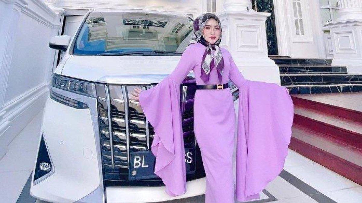 Pengusaha asal Aceh, Shella Saukia yang juga merupakan kakak kandung selebgram Herlin Kenza.