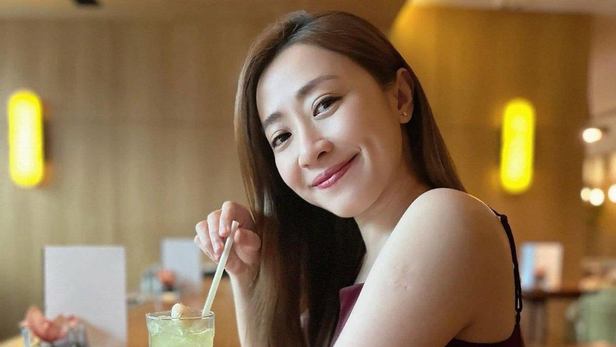 Penyanyi bernama Queenzy Cheng, meninggal secara mendadak