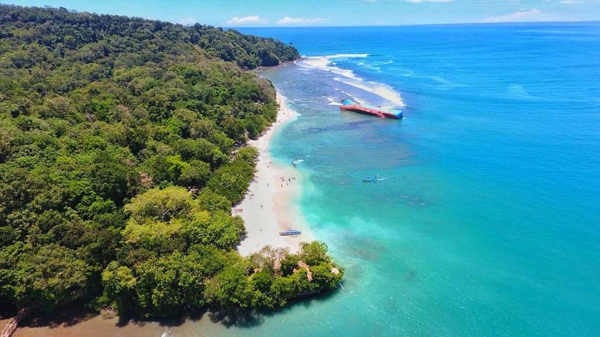 Pesona alamnya indah, Kabupaten di Jawa Barat.