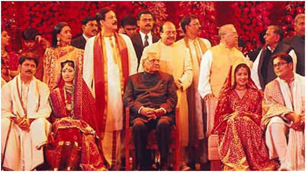 Pesta pernikahan Chandni Toor to Seemanto Roy dan Richa Roy to Sushanto Roy.