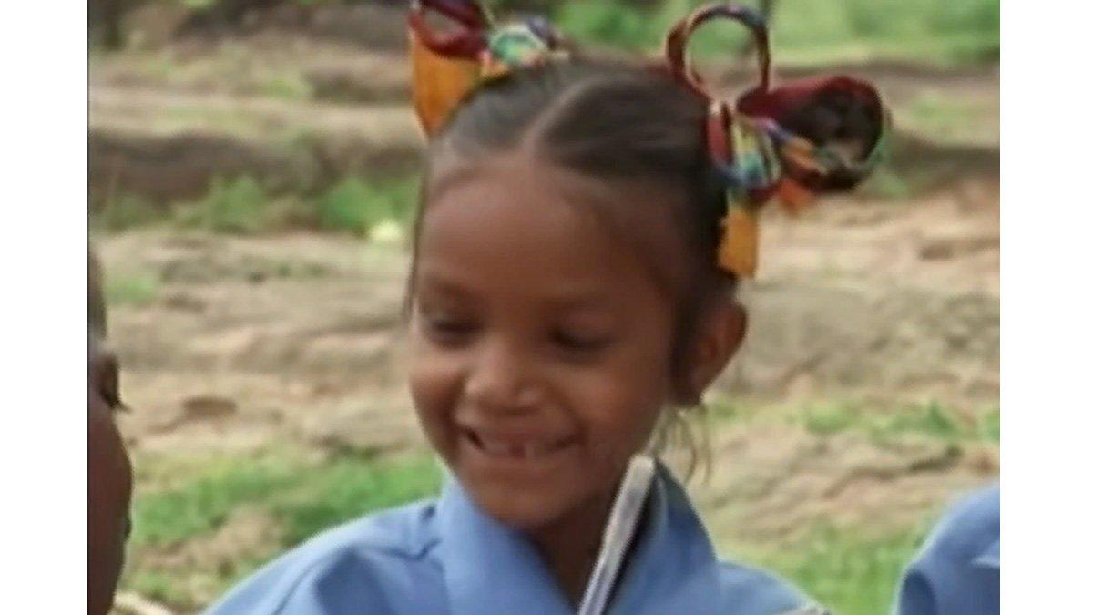 Pinki Sonkar dalam film dokumenter Smile Pink pada 2008.