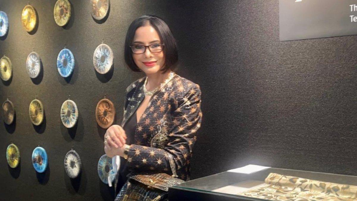 Poppy Dharsono, mantan model sekaligus desainer istri Moerdani