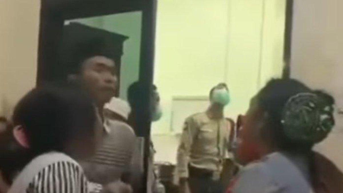Potongan dari video keributan di salah satu kamar RSUD dr. Mohammad Zyn Kabupaten Sampang, Madura.