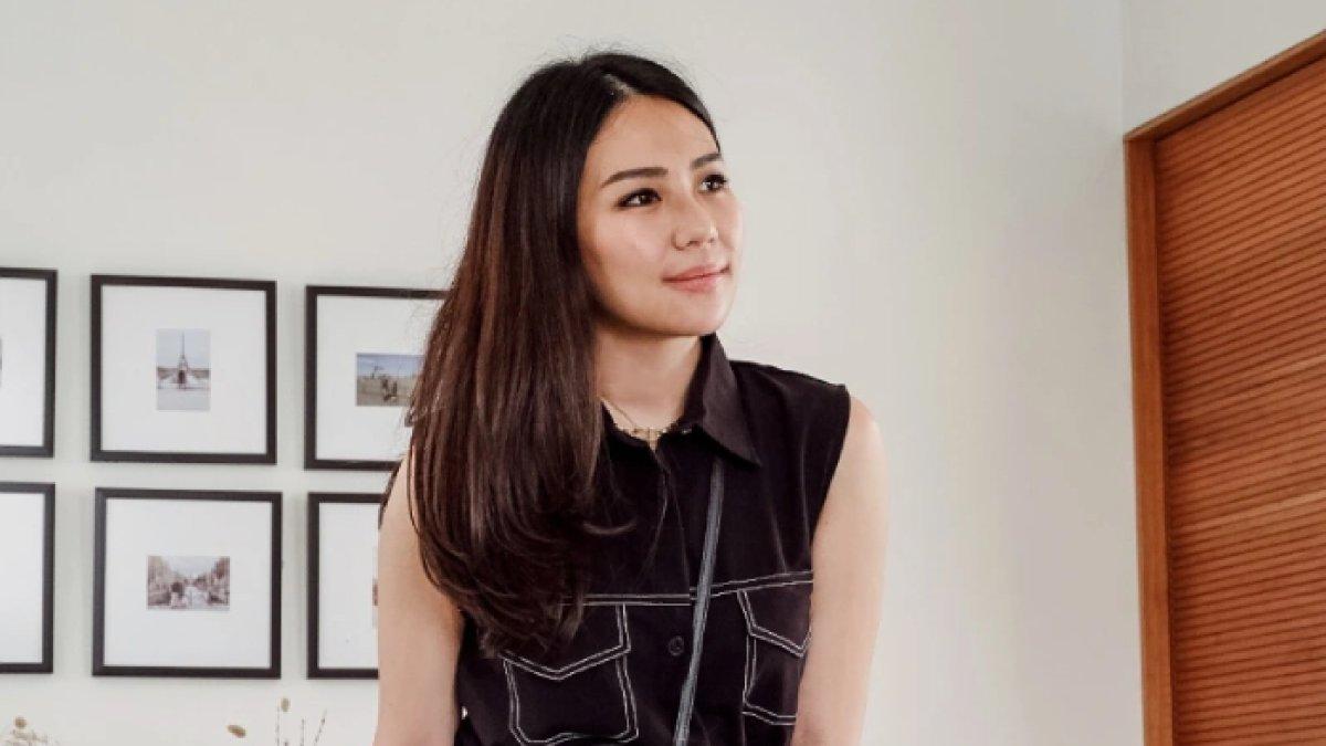 Potret Adine Nakety pacar Marrel Suryokusumo cucu Sultan Hamengkubuwono X