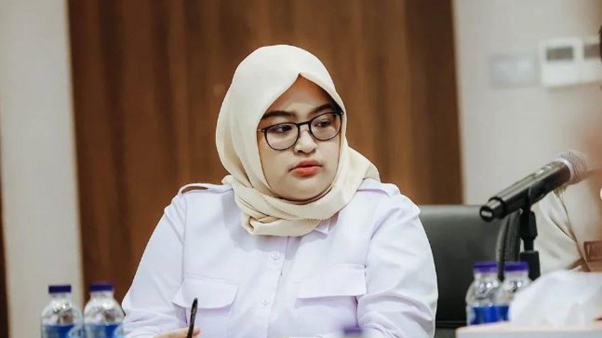 Potret Annisa Mahesa, anggota DPR termuda