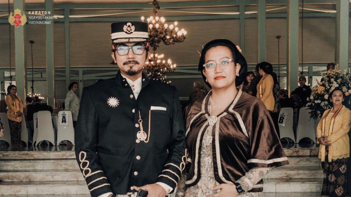 Potret Pangeran Haryo Notonegoro bersama GKR Hayu anak keempat Sultan Hamengkubuwono X