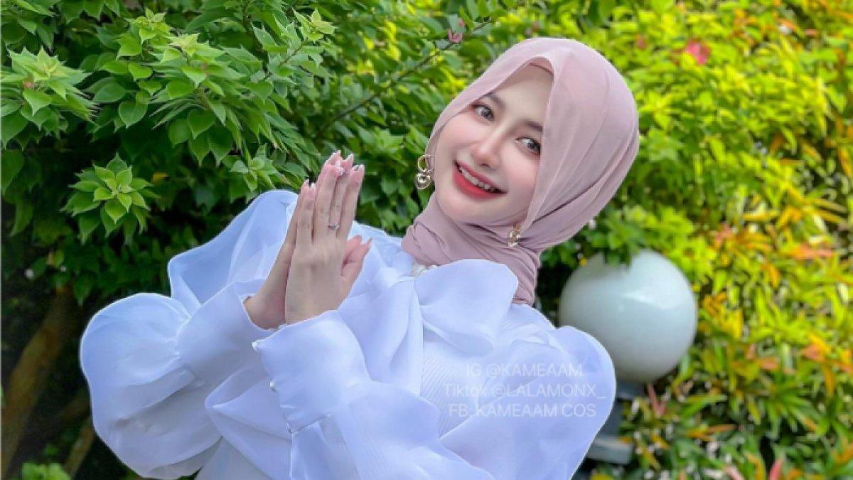 Potret Kameaam, cosplayer Nami yang bikin IShowSpeed salah fokus.