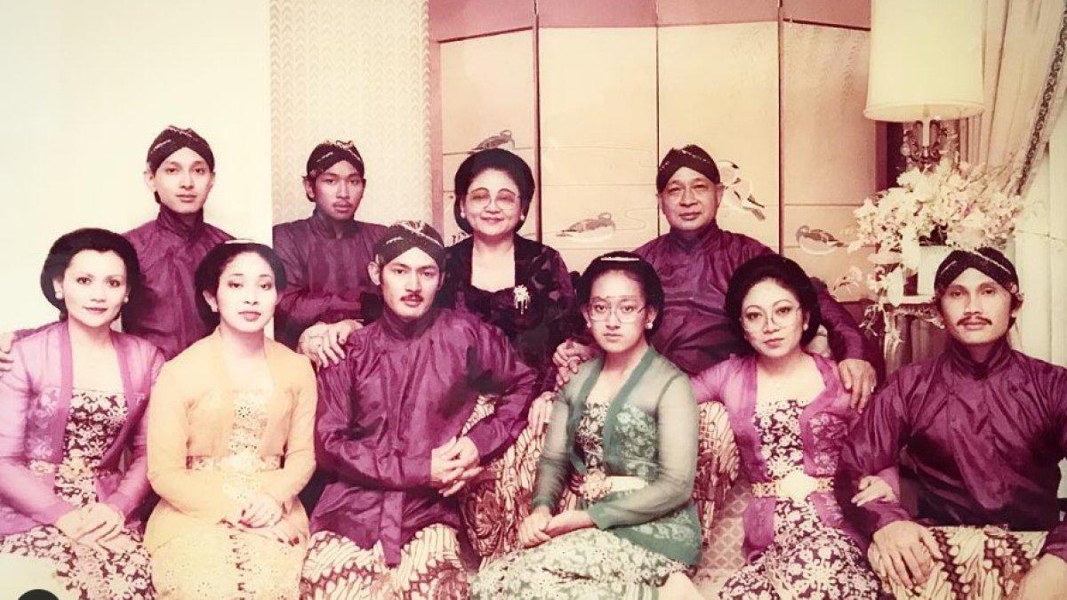 Potret jadul keluarga Soeharto.