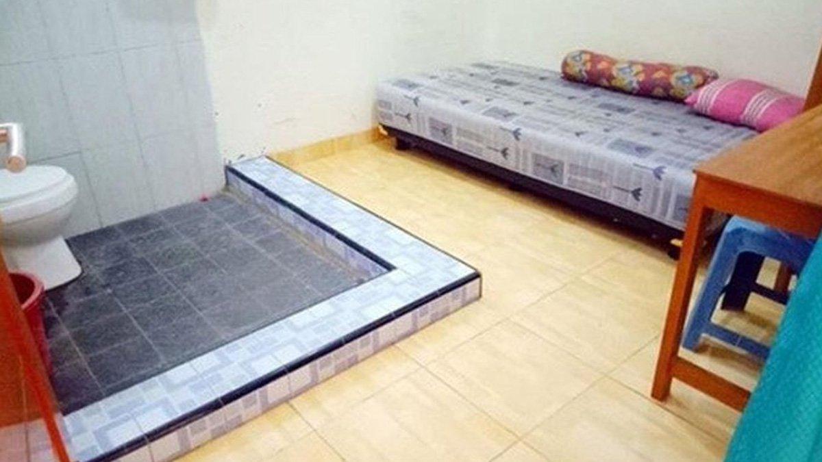 Potret kamar kos viral dengan kamar mandi di dalam.