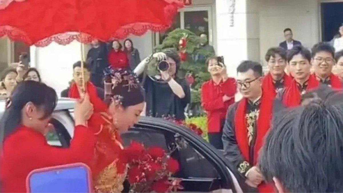 Potret pernikahan mewah di China, habiskan dana