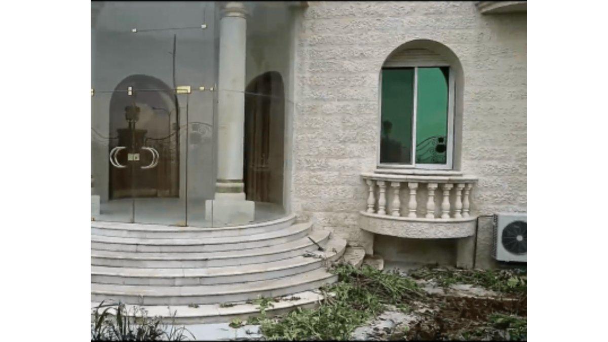 Potret rumah Prabowo di Yordania.