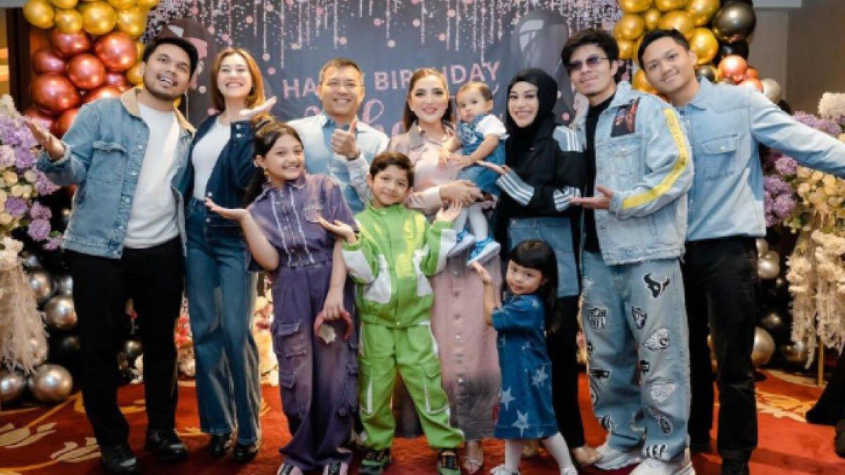 Potret ulang tahun ke-41 Ashanty