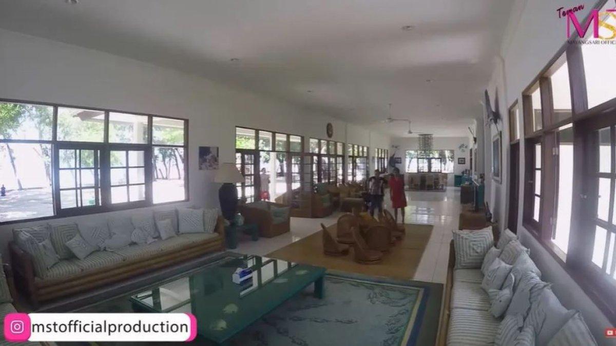 Potret vila tempat liburan Mayangsari.