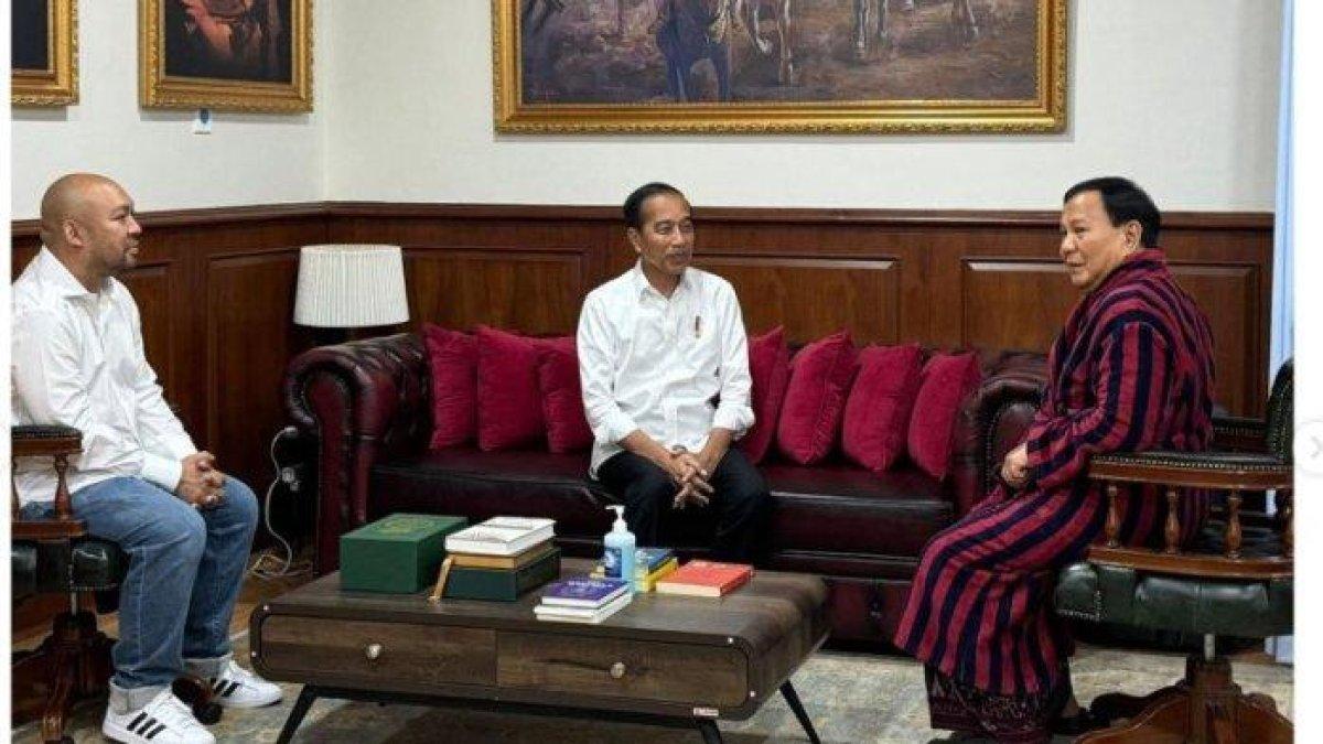 Presiden RI terpilih Prabowo Subianto menjalani operasi, Jokowi pun menjenguknya.