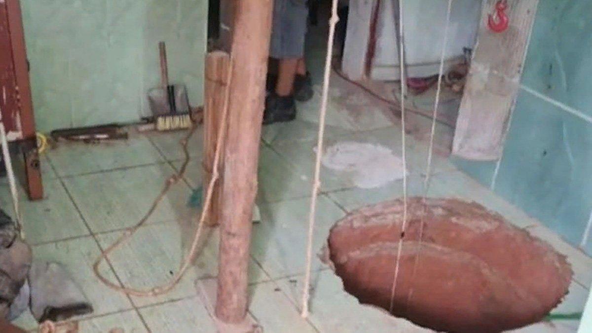 Pria Brasil itu menggali lubang sedalam 40 meter di dapur setelah bermimpi dapat emas.