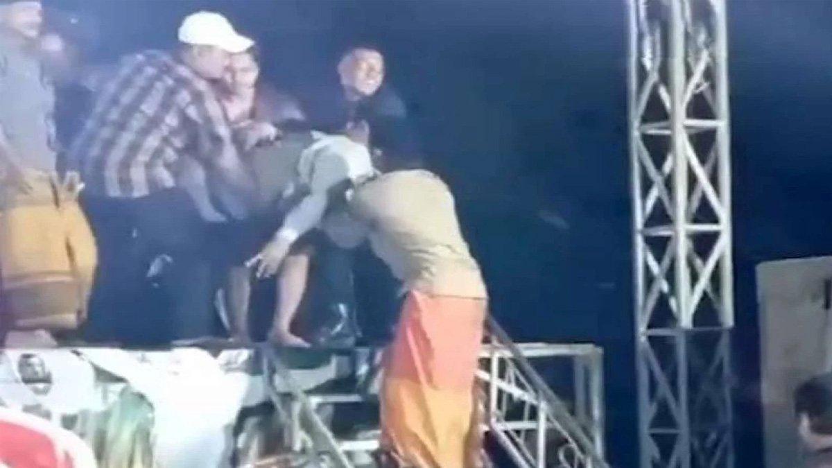 Pria di Bangkalan Madura meninggal dunia usai nyawer biduan dangdut