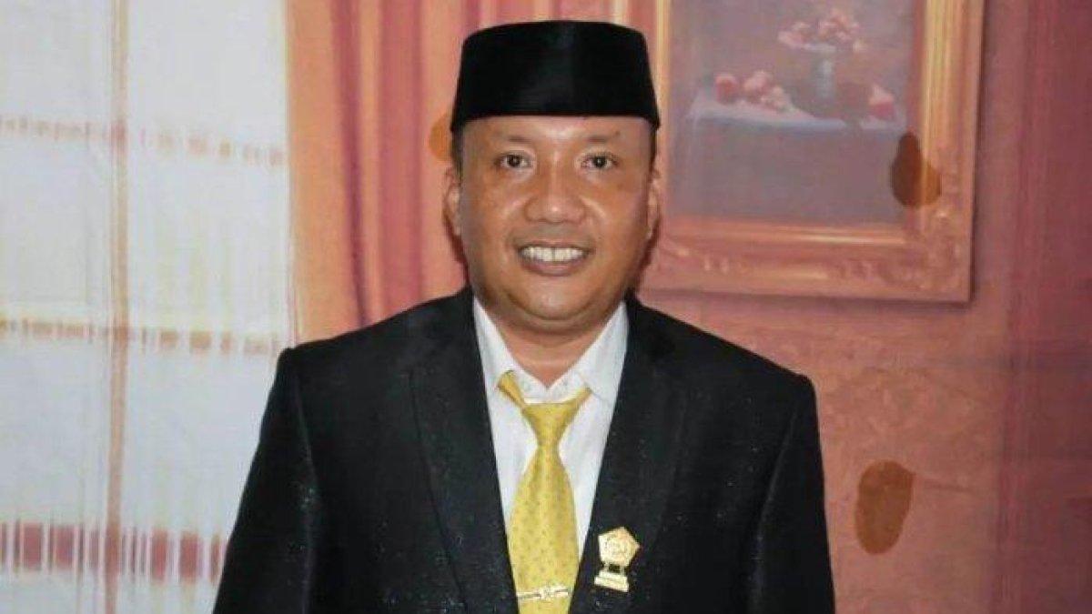 Profil Lahmudin Hambali