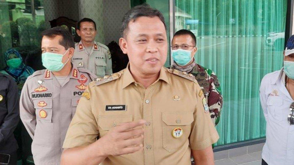 Profil dan rekam jejak Tri Adhianto pemenang Pemilihan Kepala Daerah (Pilkada) Kota Bekasi, Jawa Barat 2024.