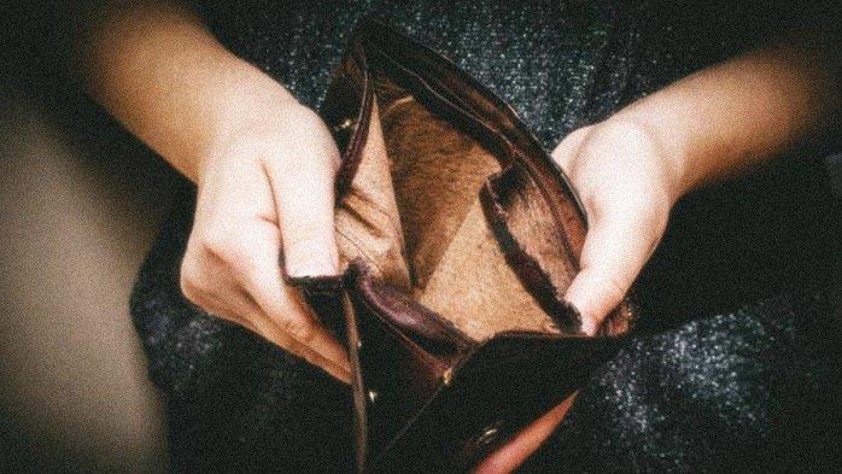 RAMALAN ZODIAK Keuangan Besok Sabtu 16 Maret 2024