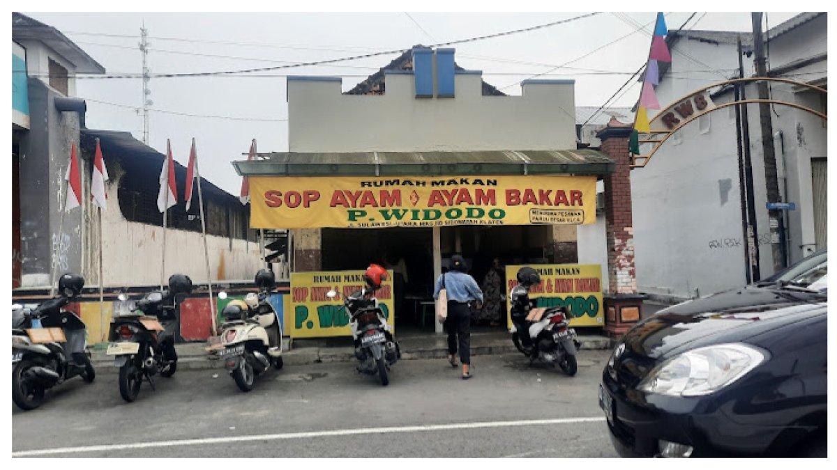 REKOMENDASI KULINER KLATEN: Sop dan Ayam Bakar Pak Widodo