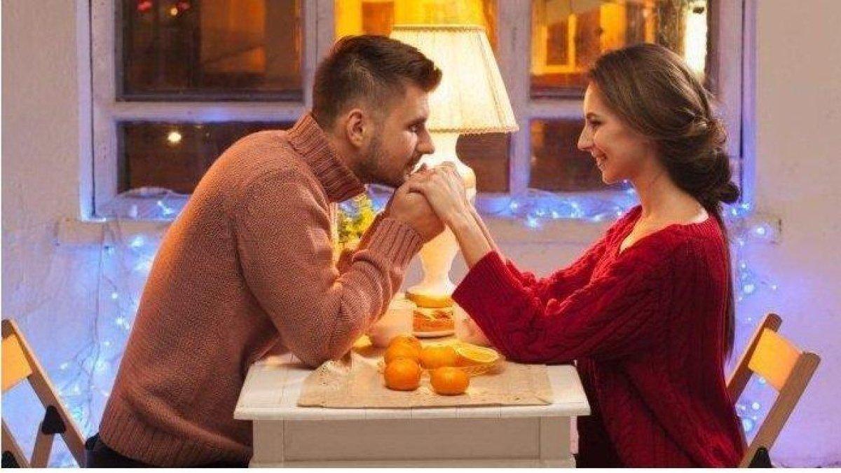 Ramalan Zodiak Cinta Besok