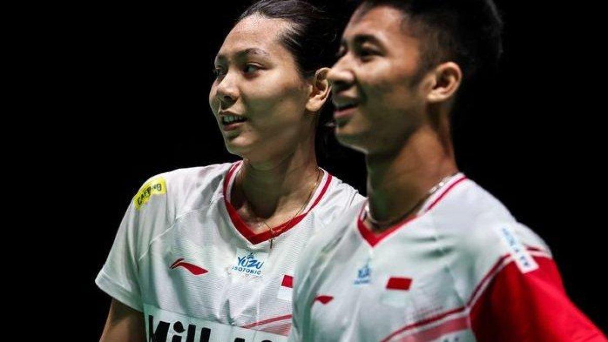 Ranking Kian Melejit, Dejan/Gloria Bicara Soal Kemungkinan Dipinang Pelatnas PBSI - Ganda campuran Indonesia (PB Djarum), Dejan Ferdinansyah/Gloria Emanuelle Widjaja usai memenangi laga babak pertama All England Open 2022, Rabu (16/3/2022).