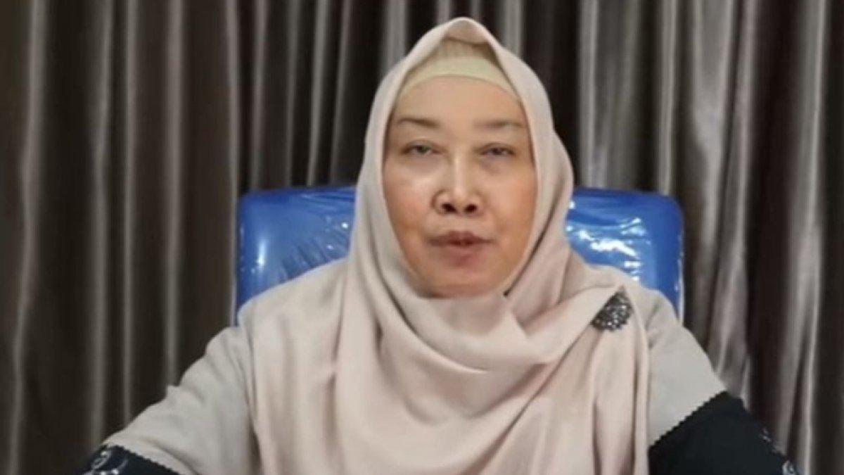 Rektor Universitas Riau, Sri Indarti saat memberikan penjelasan terkait melaporkan mahasiswanya ke polisi, Kamis (9/5/2024).