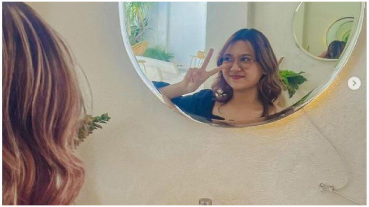 Riang Cahya Fortuna, adik Happy Asmara (3)