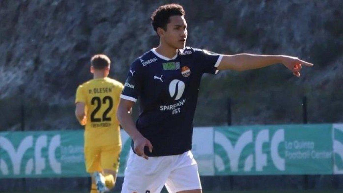 AKSI SAMUEL SILALAHI - Pada Senin, 10 Maret 2025, Samuel Silalahi, gelandang serang berusia 19 tahun diumumkan sebagai bagian dari timnas U21 Norwegia.