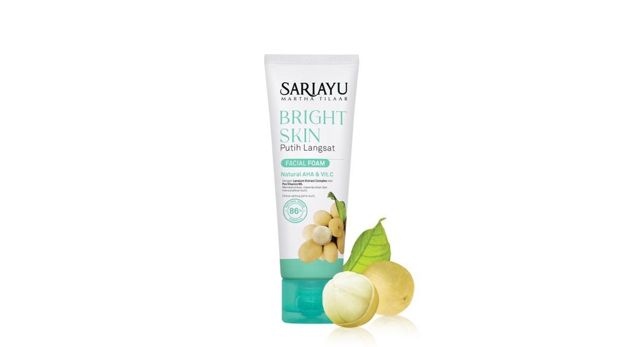 FACIAL WASH INDOMARET - Foto produk Sariayu Brightening Facial Wash, diolah dari sariayu.com, Minggu (30/3/2025). Berikut rekomendasi facial wash untuk mencerahkan kulit yang bisa dibeli di indomaret.