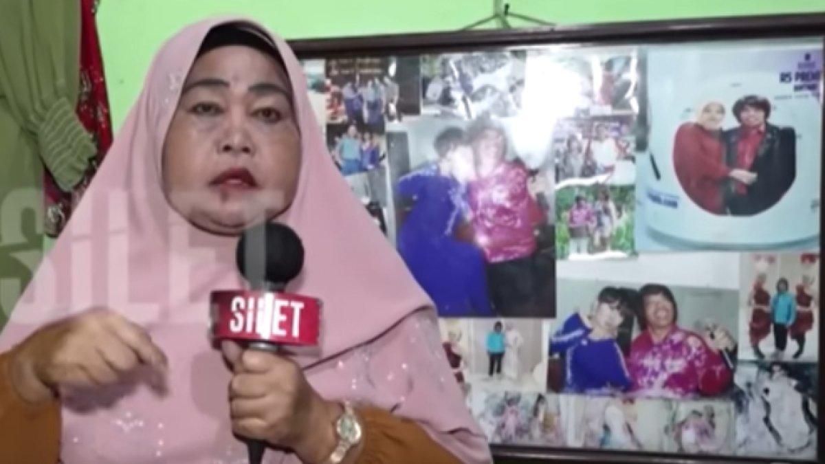 Sariyah tinggal di sebuah rumah sederhana