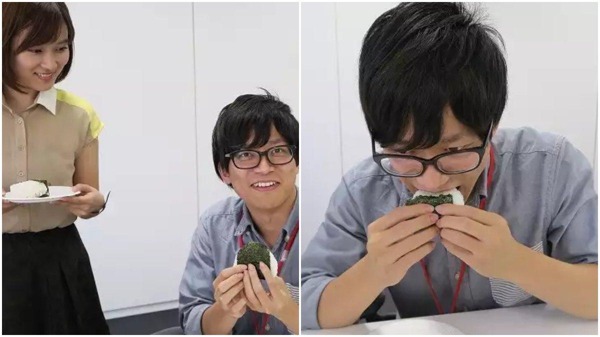 Seorang pria yang telah mencoba nasi onigiri bercampur keringat ketiak wanita.