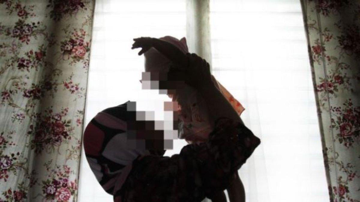 Seorang wanita dilanda dilema setelah mengadopsi seorang bayi, keluarga kandung sering meminta uang
