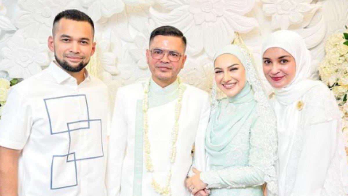 Shireen Sungkar dan Teuku Wisnu tampak diundang ke pernikahan Irish Bella dan Haldy Sabri.