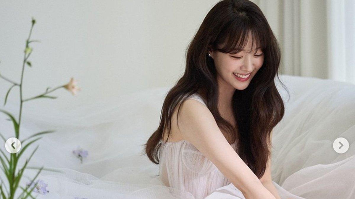 Song Jieun tak lama lagi akan menikah.