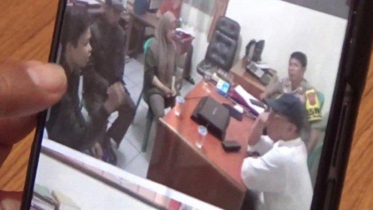 Sosok IH Pengantin Sesama Jenis di Cianjur