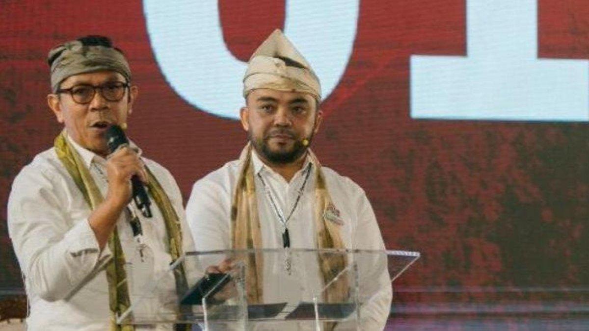 Sosok Nurochman atau yang akrab disapa Cak Nur, dulu tukang sapu kini berhasil tumbangkan Krisdayanti di Pilkada Kota Batu 2024.