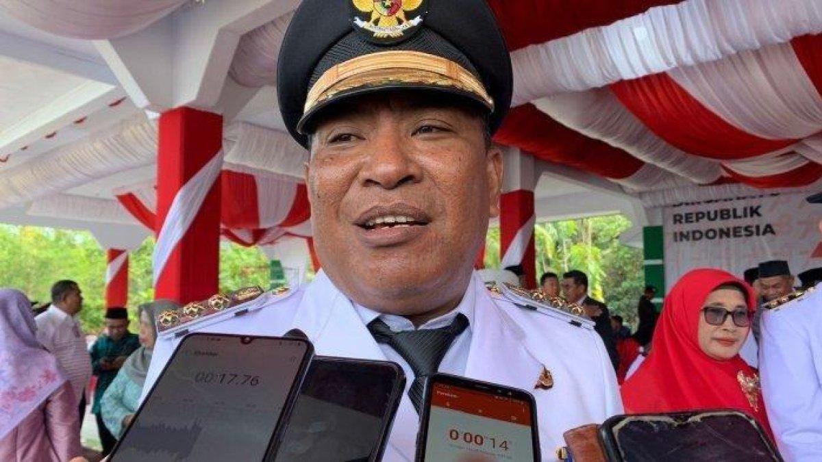 Sosok Usman Sidik, Bupati Halmahera Selatan