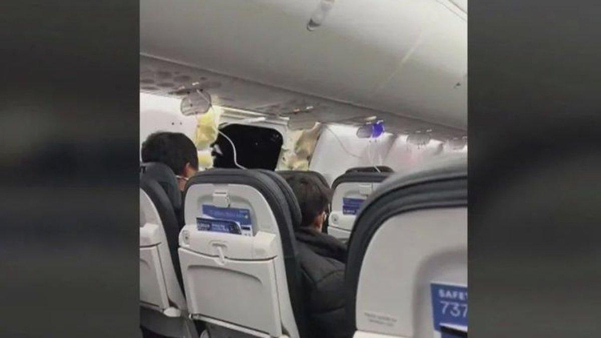 Suasana di dalam pesawat Alaska Airlines saat terjadi insiden bagian badan pesawat meledak di udara pada Jumat (5/1/2024) malam.