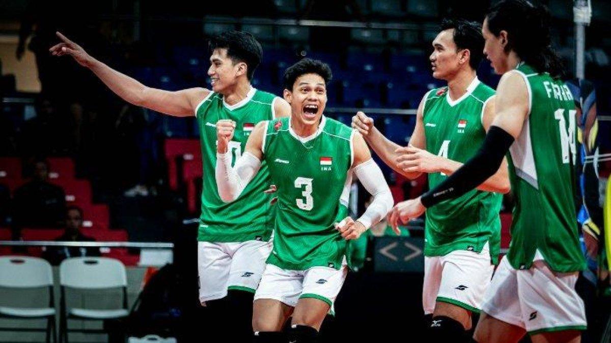 TIMNAS VOLI INDONESIA - Para penggawa Timnas voli putra Indonesia akan melawan Bahrain 
