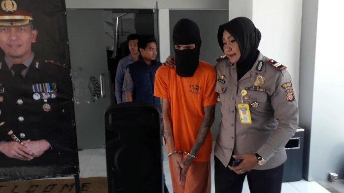Tampang pria pelaku penusukan mama muda di Caringin, Kabupaten Bogor, Selasa (3/10/2023).