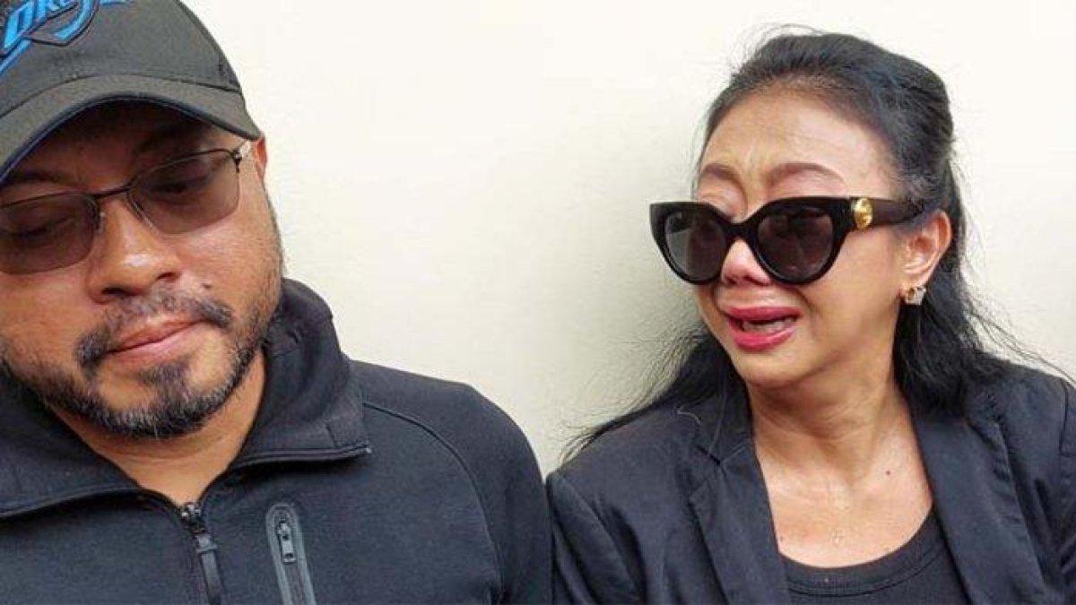 Alasan Asri Welas memberanikan diri untuk bercerai dari Galiech Ridha setelah tujuh belas tahun menjalin hubungan rumah tangga.