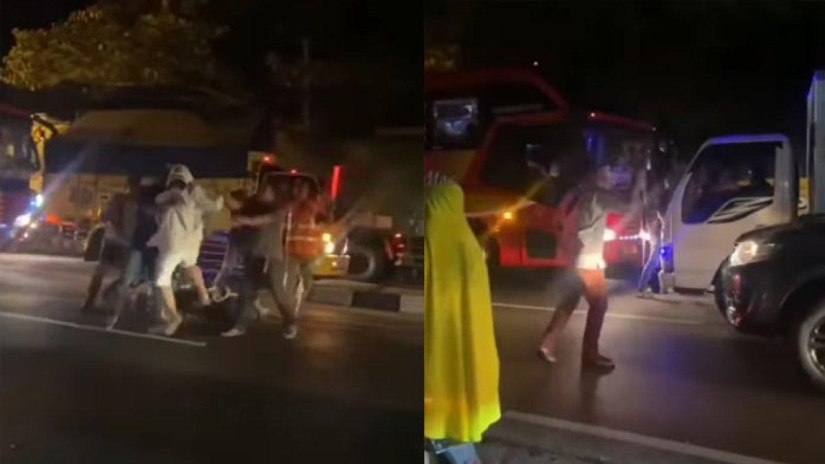 Tangkapan layar insiden pemotor yang coba menghalangi laju bus ngeblong di Lamongan, Jawa Timur, yang diunggah di Instagram