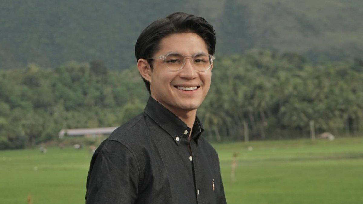 Teuku Rasya anak Tamara Bleszynski.