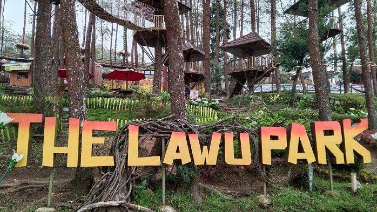 The Lawu Park di Gondosuli Kidul, Desa Gondosuli, Kecamatan Tawangmangu, Kabupaten Karanganyar, Jawa Tengah.