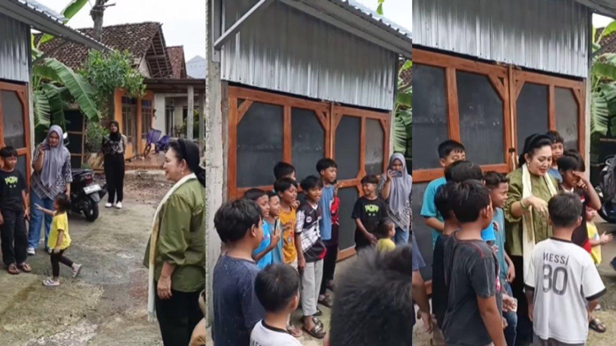 Titiek Soeharto berbaur dengan masyarakat