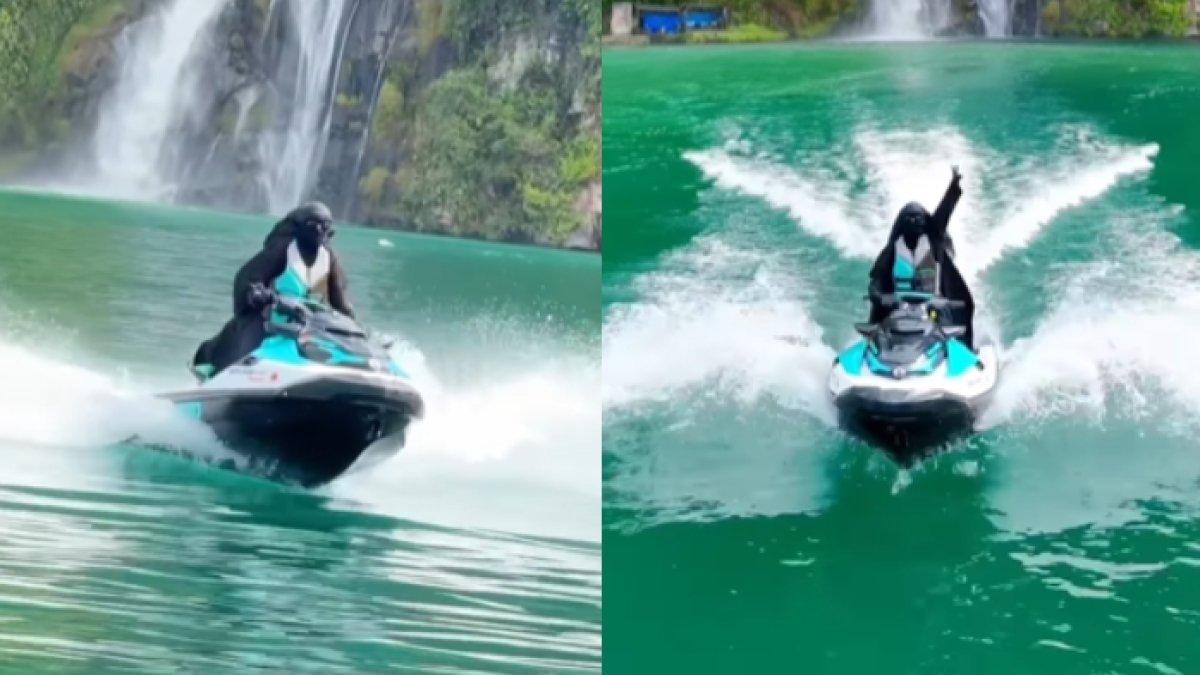 Ummi Pipik main jetski di Danau Toba