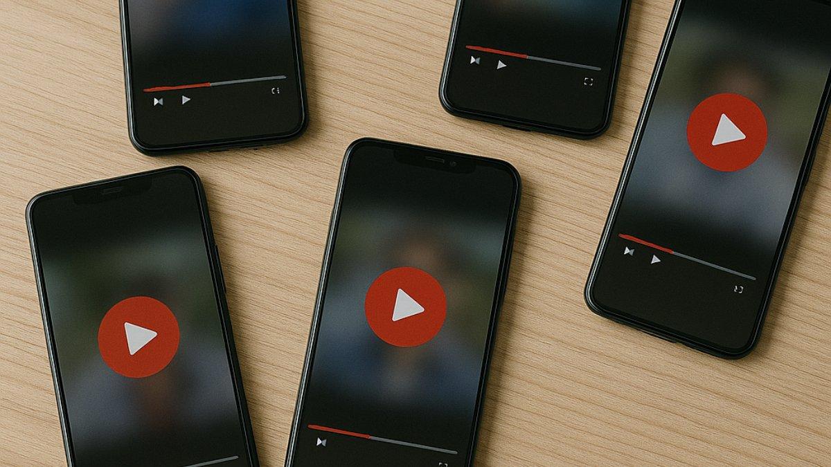 VIDEO SYUR VIRAL - Nama Andini Permata mendadak viral bersama seorang bocil, beredar video syur dirinya, publik diminta jangan asal klik link yang beredar. Foto diolah dari AI pada 8 Juli 2025.
