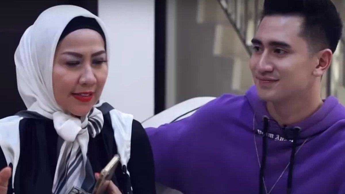 Venna Melinda berharap Verrell Bramasta segera menikah karena dirinya sudah tidak sabar gendong cucu.